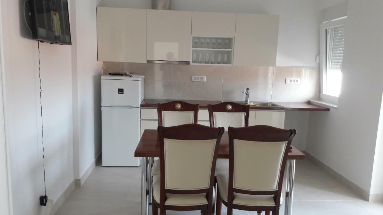 Apartment Mia Bilo