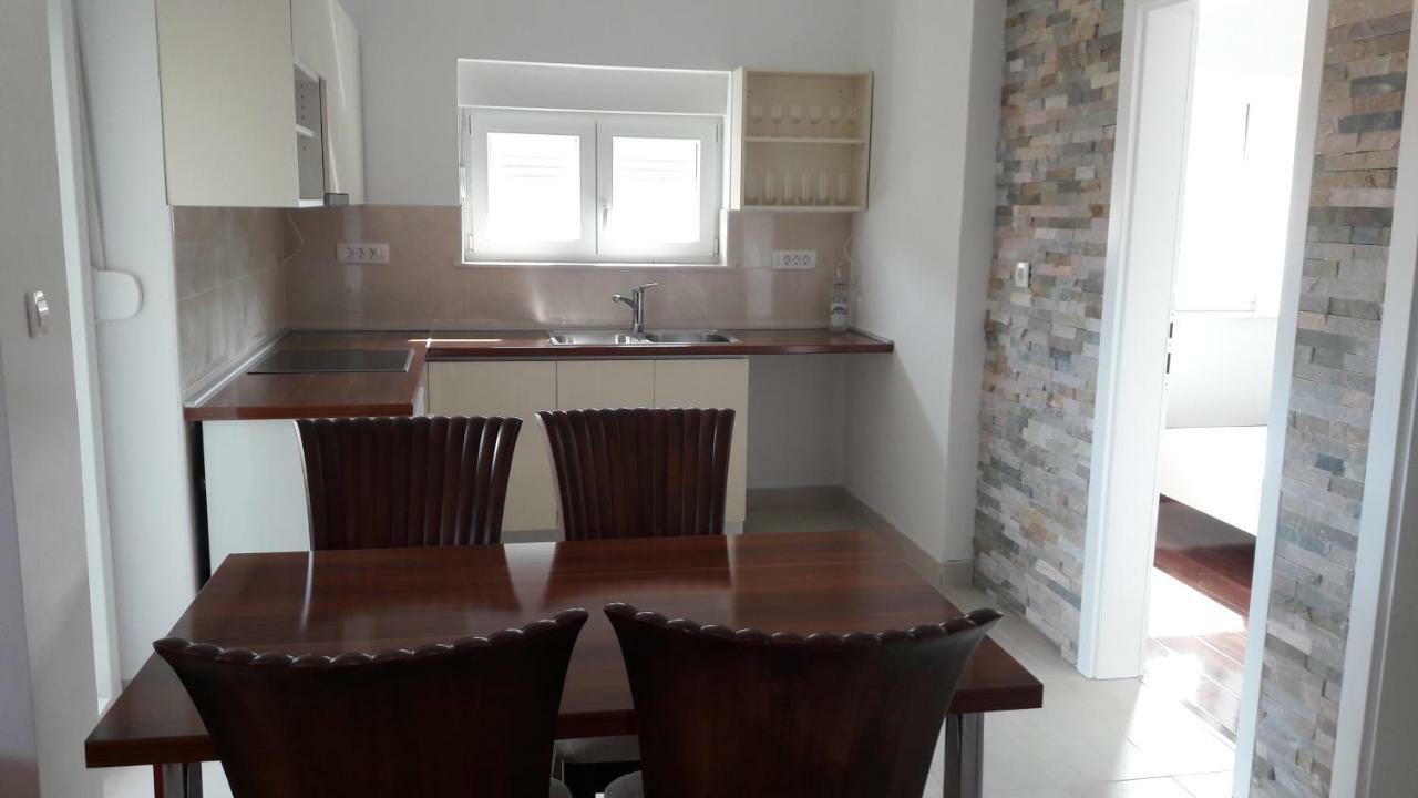 Mia Bilo Apartment *